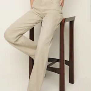 Reformation Val 90s Mid Rise Straight Jeans in Vintage Oatmeal